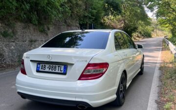 Mercedes Mercedes Benz C300 2011 White 