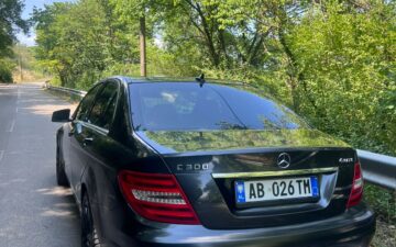 Mercedes Mercedes Benz C300 2012 Black 